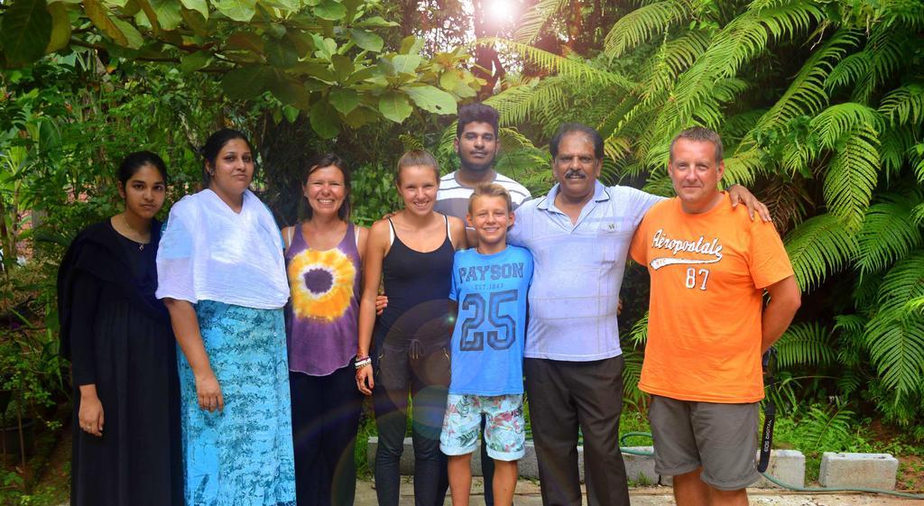Haniffas Holiday Inn Kandy Esterno foto